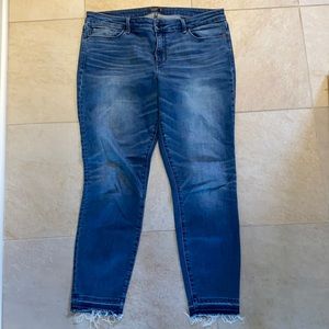 Abercrombie and Fitch Harper Ankle jeans